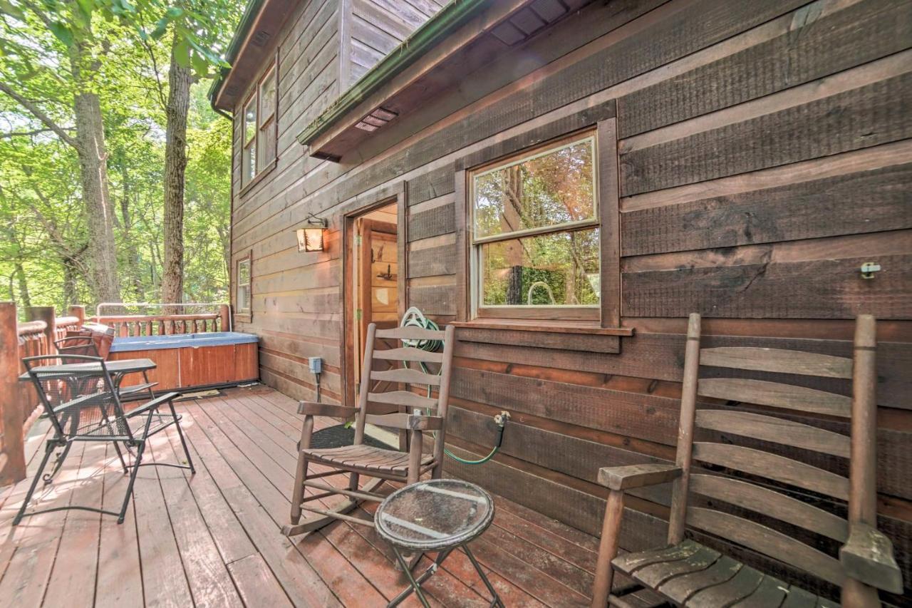 Dog Friendly, Quiet Chalet, Hot Tub, Fireplace Hébergement de vacances